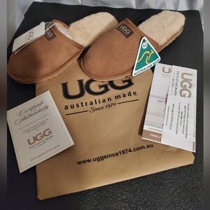 Limited Edition Men’s Classic Slippers